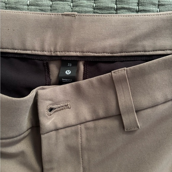 Lululemon commission pants - Picture 2 of 2